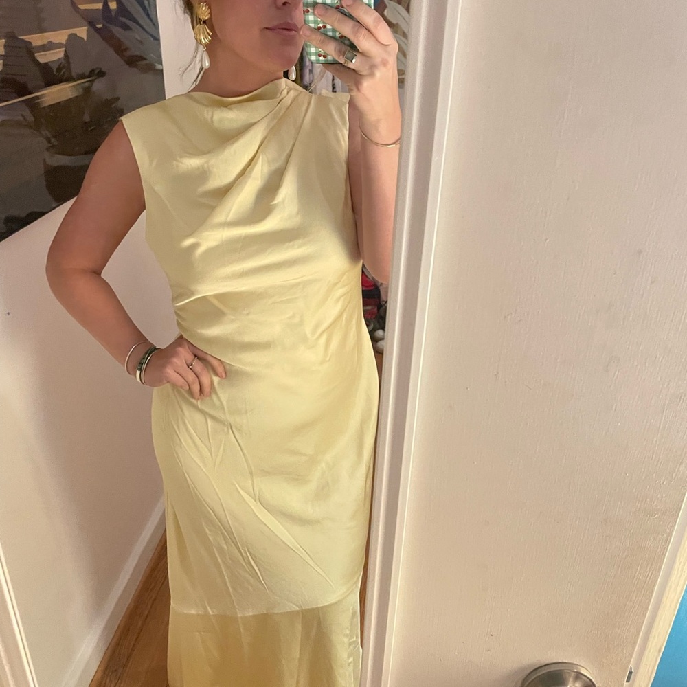 Elegant Yellow Evening Gown- Anthropologie - Worn Once! Gorgeous gown - Picture 8 of 9